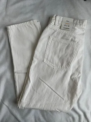 White Ankle Length Mom Jeans Size 8 thumbnail 1