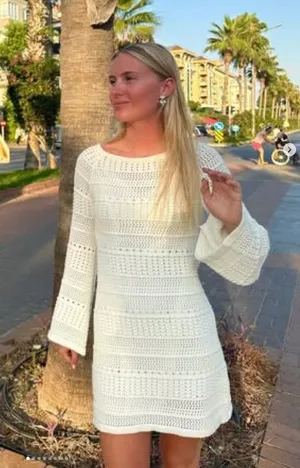 NWOT Zara White Knit Long Sleeve Knee-Length Square-Neck Dress 3433/003/250 thumbnail 1