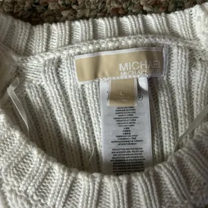 Michael Michael Kors White Cable Knit Chunky Sweater w/ gold zippers on side thumbnail 4