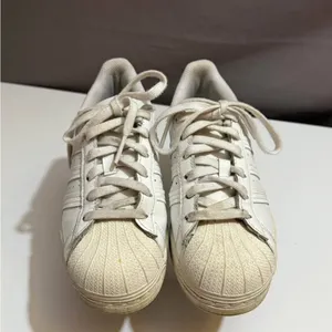Adidas Superstar white sneakers, size 5 thumbnail 4