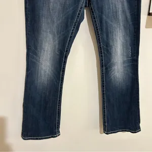 Miss‎ Me Easy Bootcut Rhinestone Embroidered Blue Jeans Size 29 thumbnail 5