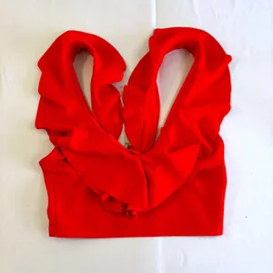 Red Ruffle V Neck Sleeveless Crop Top Back Zip‎ XS Whimsygoth Chic Club Attire thumbnail 2