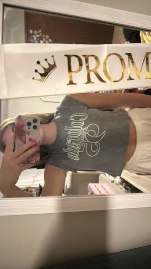 H&M Baby Tee thumbnail 3
