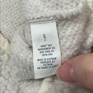 Aerie Soft Ivory/Cream Full Zip Sherpa Longline Vest size S thumbnail 9