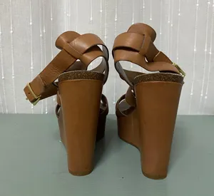 Vince Camuto Wedges thumbnail 3