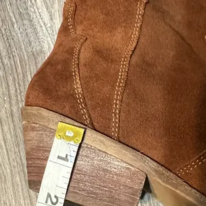 Steve Madden Chestnut Suede Ankle Boots thumbnail 10
