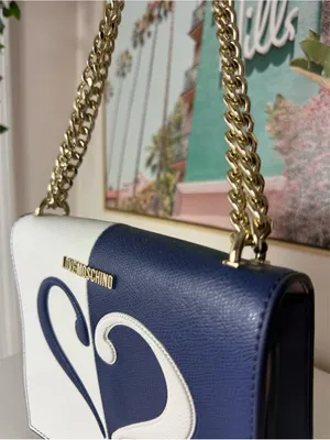 Love Moschino White Blue Split Heart Structured Shoulder Bag Gold Chain thumbnail 2