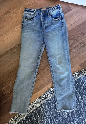 Driftwood - Classic Fit Meg Straight Jeans thumbnail 1