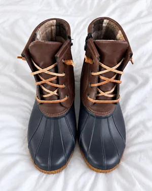 Skechers Brown & Black Duck Boots – Women’s Size 9 thumbnail 1