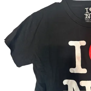 I Love New York Black Graphic Short Sleeve Lightweight T-Shirt Women Sz M thumbnail 4