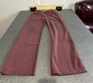 Lululemon women's Softstreme High Rise Maroon Pants Sz 6 thumbnail 1