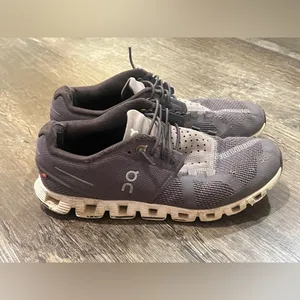 FINAL PRICE Ladies On Cloud Athletic Shoes thumbnail 4