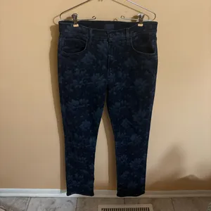 Mother Dazzler Hover High Rise Straight Leg Jeans in Depth of Field thumbnail 4