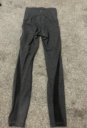 Lululemon Wunder Under Leggings 25" thumbnail 2