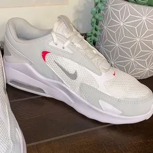 Nike Air Max Athletic Sneakers Bolt White Metallic Platinum Size 9 thumbnail 7