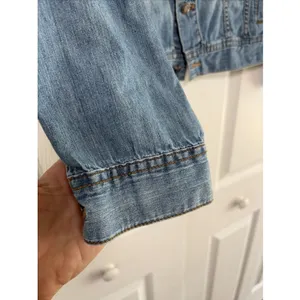 Talbots Classic Denim Trucker Jacket Womens Size L Blue Light Wash 100% Cotton thumbnail 2