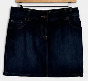 🧷 Vintage Tommy Hilfiger Indigo Denim Mini Skirt 🧷 thumbnail 1