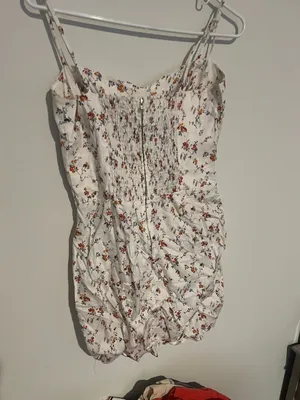 Reformation Roarke Linen Floral Dress in Gabrielle print thumbnail 13
