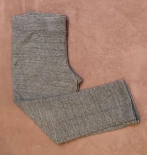 🌻3/20 Merona Capri Sweatpants. Size Large. thumbnail 1
