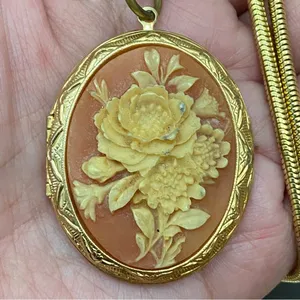 Vintage Flower Cameo Locket Pendant Gold-plated Round Snake Chain 24” Necklace thumbnail 15