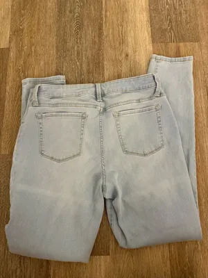 Isabel Maternity by Ingrid & Isabel Light Wash Skinny Jeans thumbnail 3