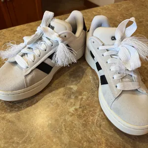 Adidas Grand Court Alpha Tennis Shoes Women’s 7 Gray Black Casual Excellent thumbnail 2