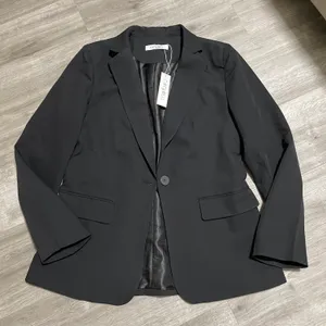 Brand New Black Blazer Size M thumbnail 1