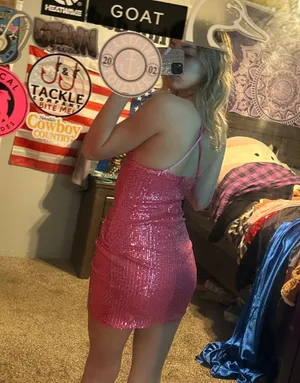 Forever 21 hoco Dress thumbnail 3