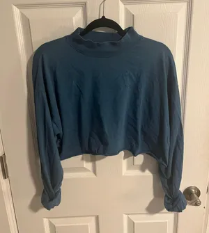 Vintage Cropped Mock Neck Blue Size M thumbnail 1