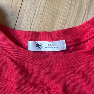 47 Brand Red Kansas City Chiefs Women's Tee thumbnail 2