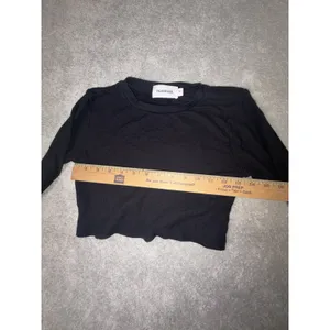 Talentless Womens Small Ribbed Knit Long Sleeve Cropped Tee Black Crew Neck thumbnail 9