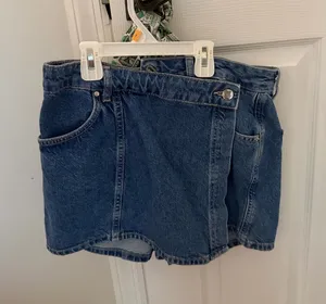 ZARA Skirt thumbnail 1