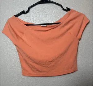 Wilfred‎ Aritzia EcoVero™ Cropped Scoop Neck Short Sleeve Top XS Terracotta thumbnail 1