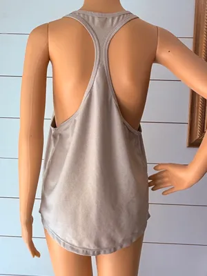 Gymshark Tank with Neon Coral Logo Sz M thumbnail 6