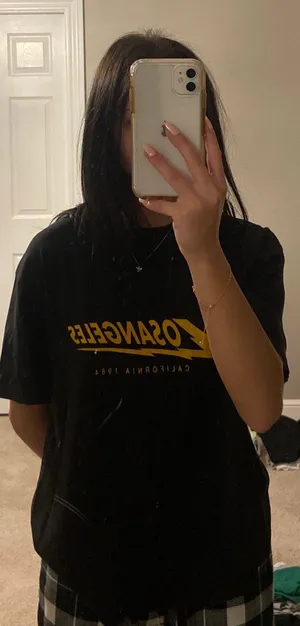 Brandy Melville losangeles t shirt thumbnail 2