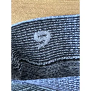Lululemon Swiftly Tech Short Sleeve Shirt Women's Size 6 Gray Yoga Running‎ Gym thumbnail 6