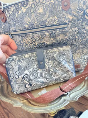 Sakroots Bag and wallet thumbnail 3
