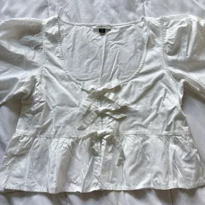 American Eagle Blouse Tie Front Puff Sleeve‎ Peplum Top Womens Small Oversized thumbnail 2