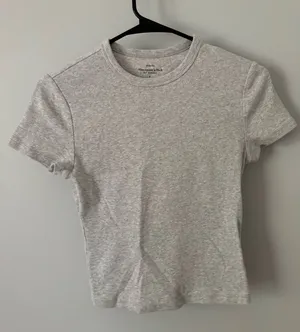 Abercrombie Top thumbnail 1