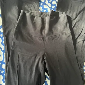 Aritzia TNA Flare Leggings thumbnail 3