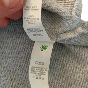Offline by‎ Aerie Gray Short Sleeve Sweatshirt Medium Terry Knit Lounge Top thumbnail 5