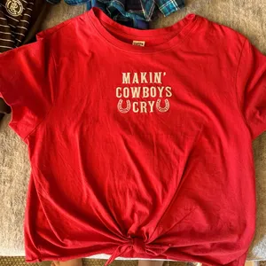 Darling Blue NWOT “Making cowboys cry” Tshirt size large thumbnail 1