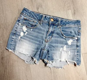American Eagle midi denim shorts thumbnail 1
