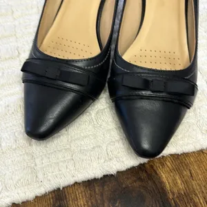 Laura Scott Pumps Size 10M Black Pointed Toe Bow Kitten Heel Shari‎ thumbnail 4
