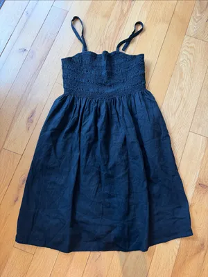 Universal Threads Black Smocked Mini Sundress - Size Small NWT - C1-322 thumbnail 1