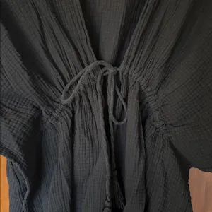 Aerie Black Gauze Tie Front Kaftan Cover Up Dress Size Medium thumbnail 2