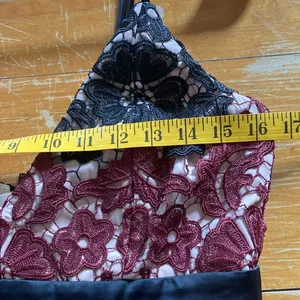 Bardot New Lace Asymmetrical V-neck Sleeveless Black Maroon Floral Dress Size 8 thumbnail 4