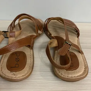 B.o.c Born concept brown strappy comfort sandals size 9 thumbnail 8
