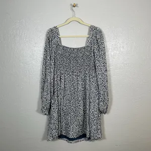 Motherhood Maternity Women XL Blue White Smocked Babydoll Top Long Sleeve thumbnail 5