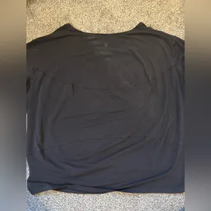 Lululemon Long Sleeve Tee thumbnail 3